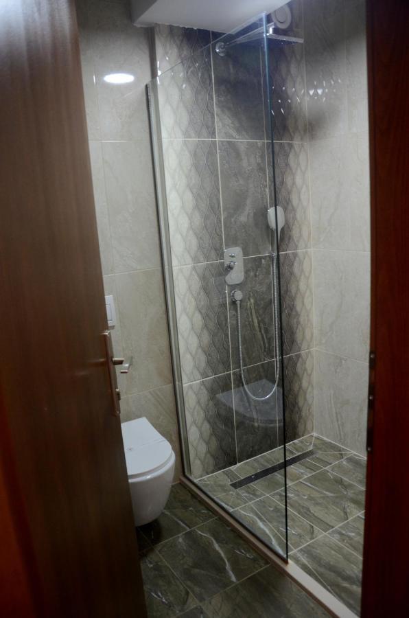 Hotel Imperial סטרוגה מראה חיצוני תמונה