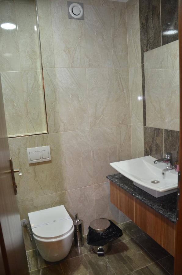Hotel Imperial סטרוגה מראה חיצוני תמונה